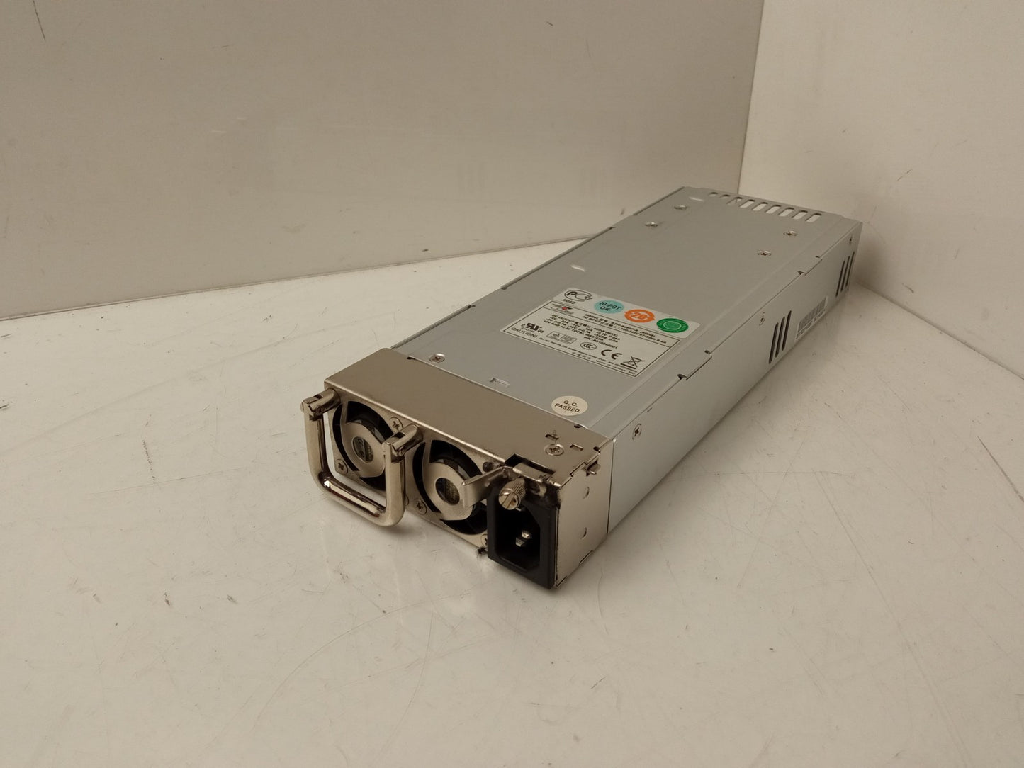 Zippy Emacs 240W Server Hot Swap Power Supply Unit R2W-6460P-R