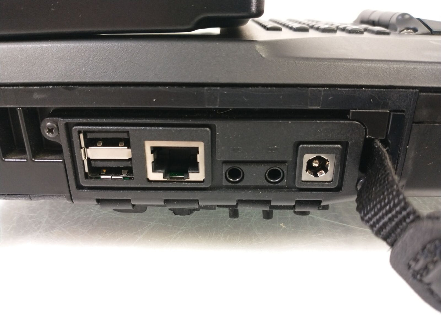 Crossmatch Seek Avenger Rugged Handheld Fingerprint/Iris Scanner - No HDD/OS