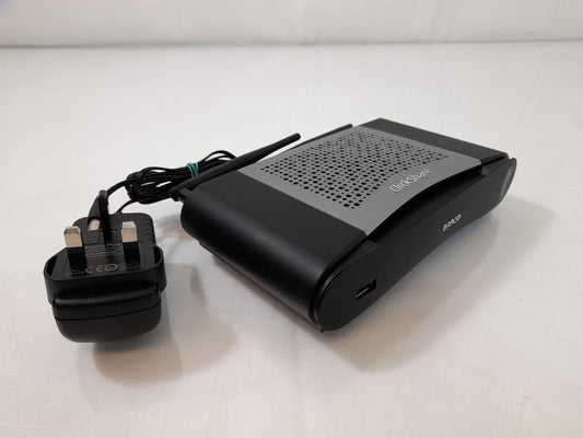 Barco ClickShare CSE-200 Wireless Presentation System With Power Supply