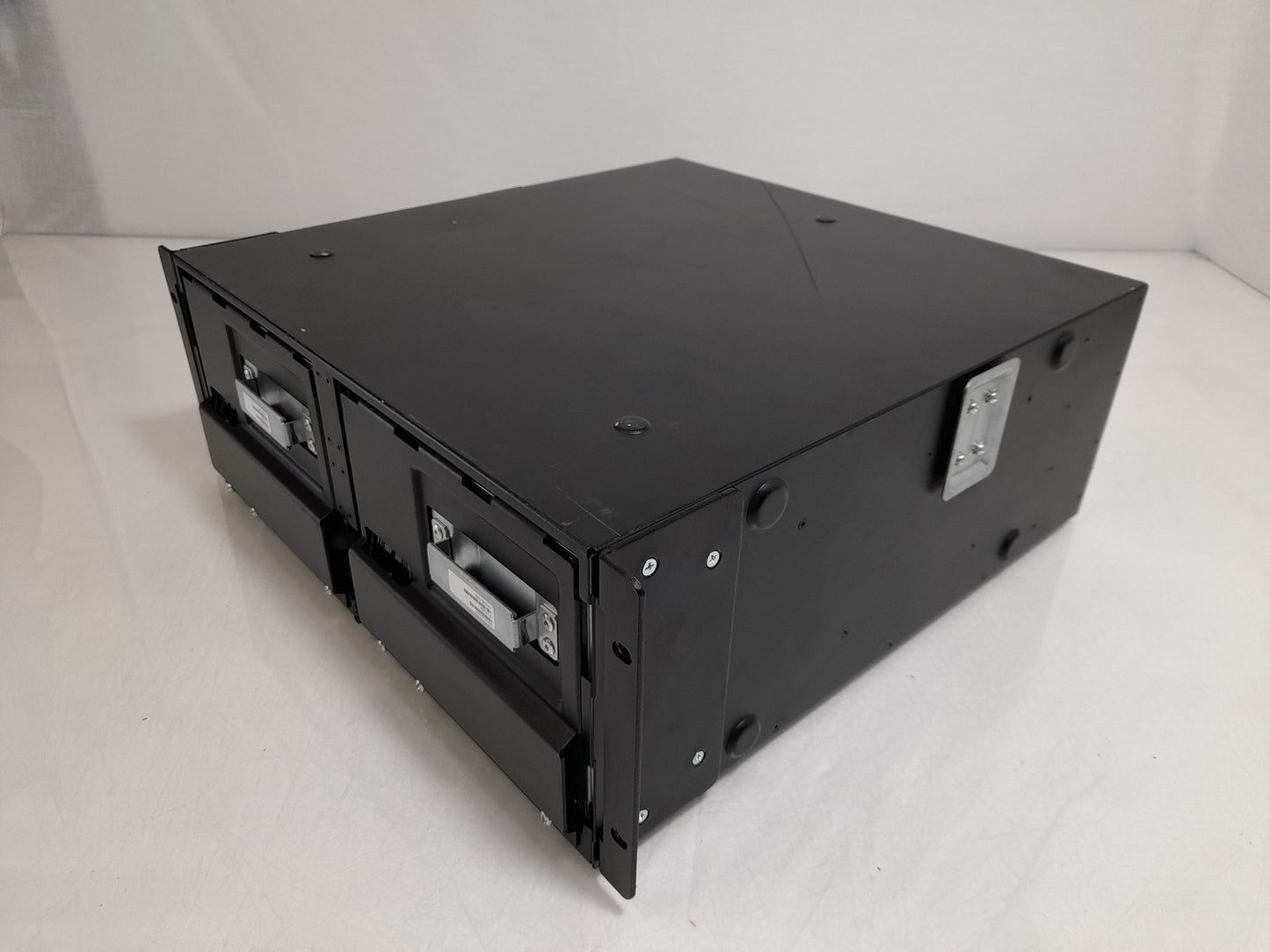 APC SMX120BP Smart-UPS X 120V External Battery Pack - No Batteries Or Face Plate