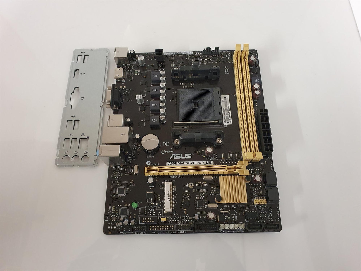 ASUS A55BM-A/M32BF/DP_MB Socket FM2+ DDR3 Micro ATX Motherboard With I/O Shield