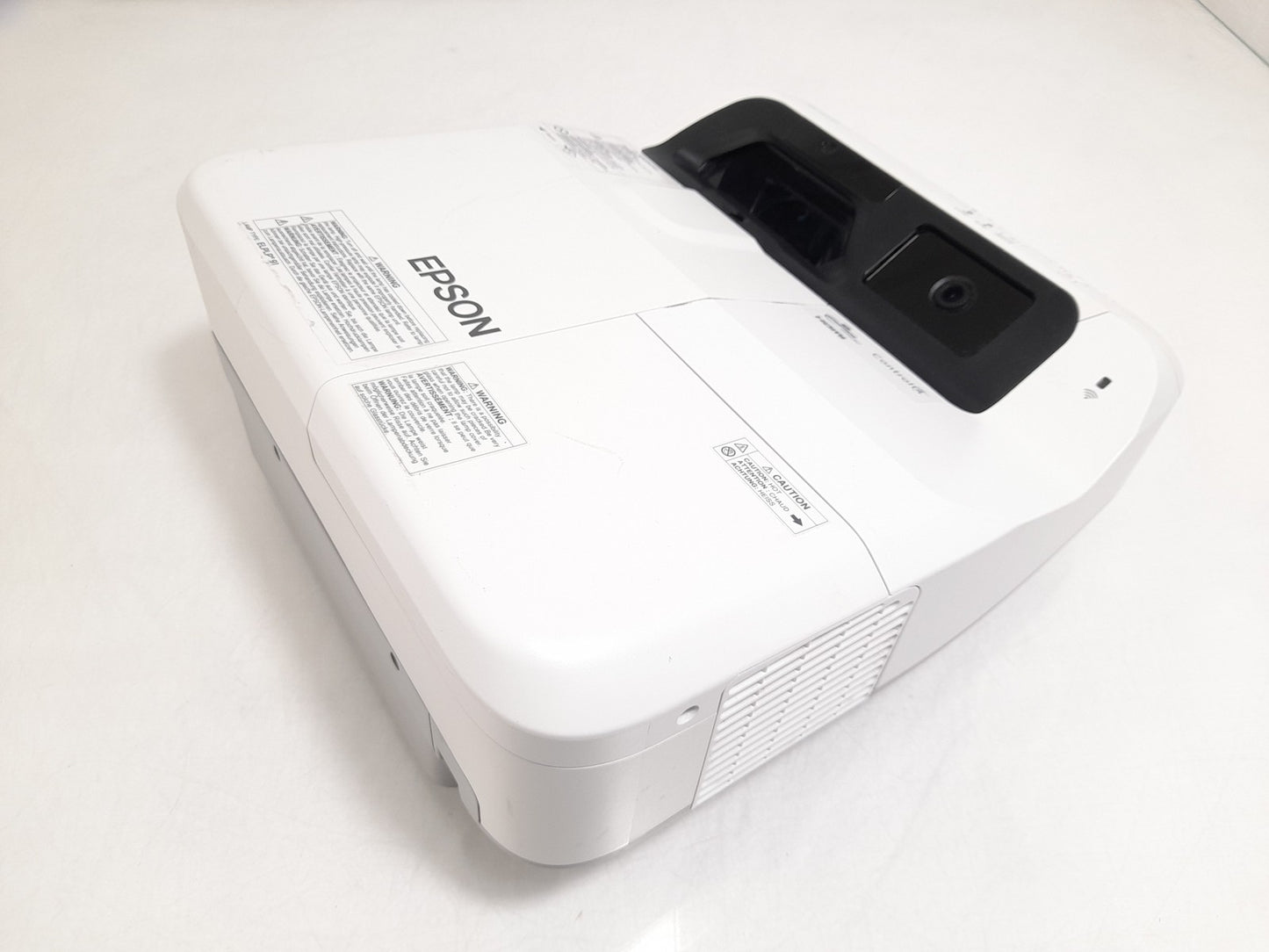 Epson H740B EB-695WI Short Throw Projector - 3066 Lamp Hours