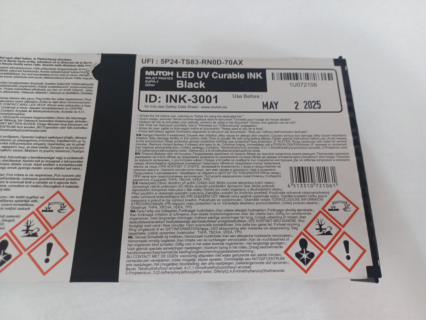 Mutoh US11-BK220E LED UV Curable Ink 220ml Black - New - Expiry 02/05/25