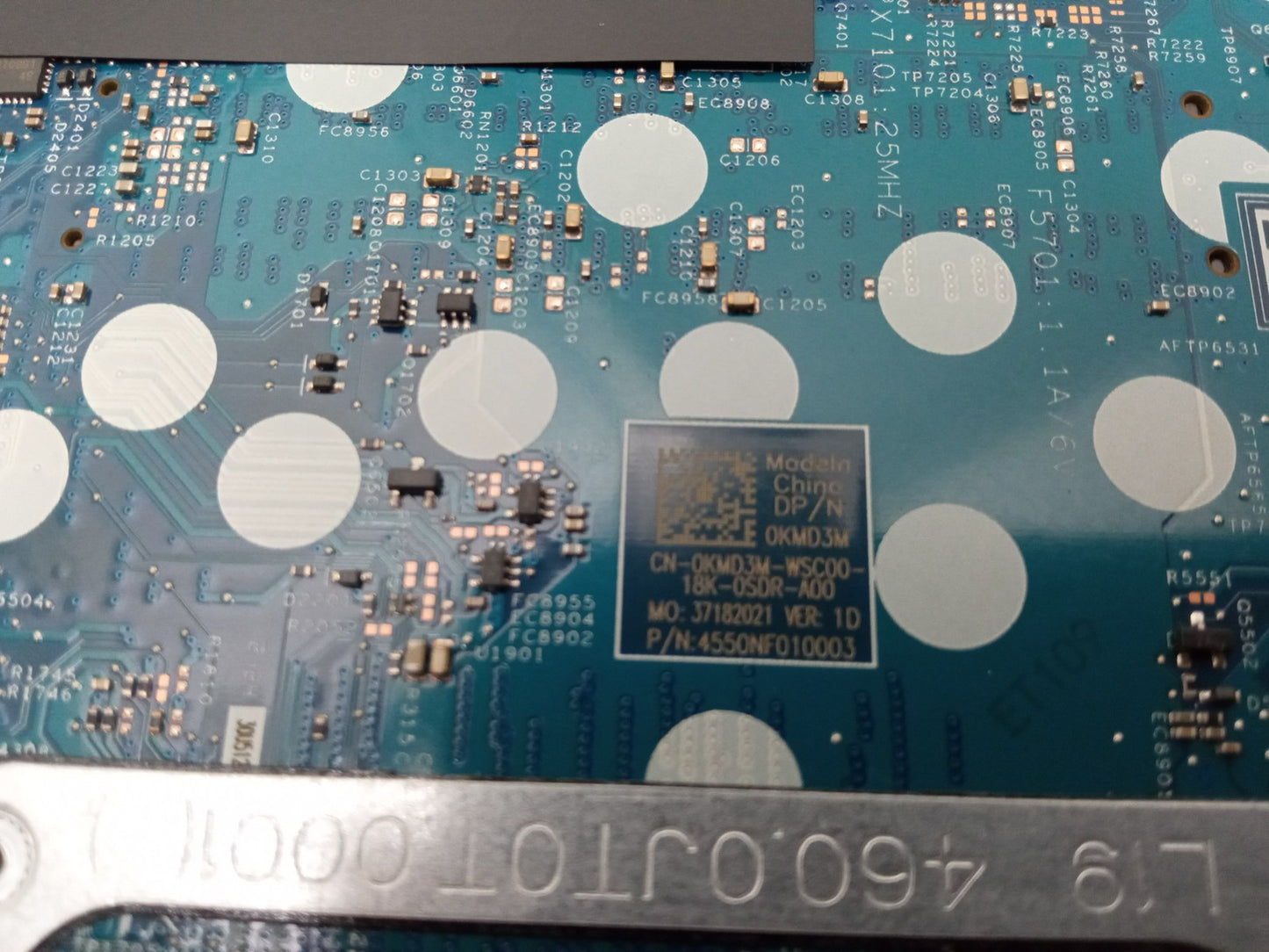 Dell Latitude 3420 Laptop Motherboard with i5-1135G7 2.4GHz DDR4 0KMD3M KMD3M