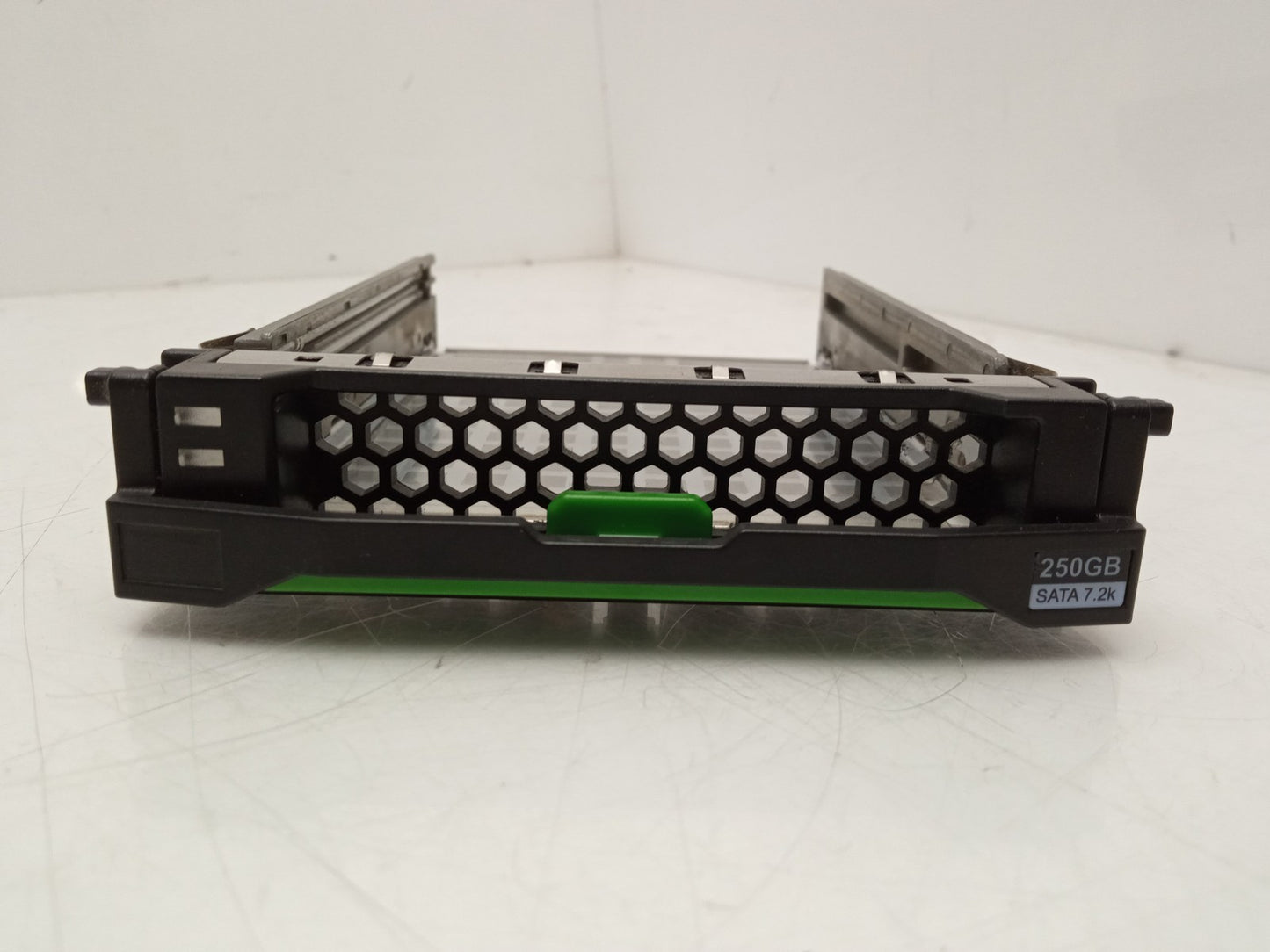 Fujitsu Primergy S6 S7 S8 3.5 inch LFF Hard Drive Hot Swap Caddy A3C40101977