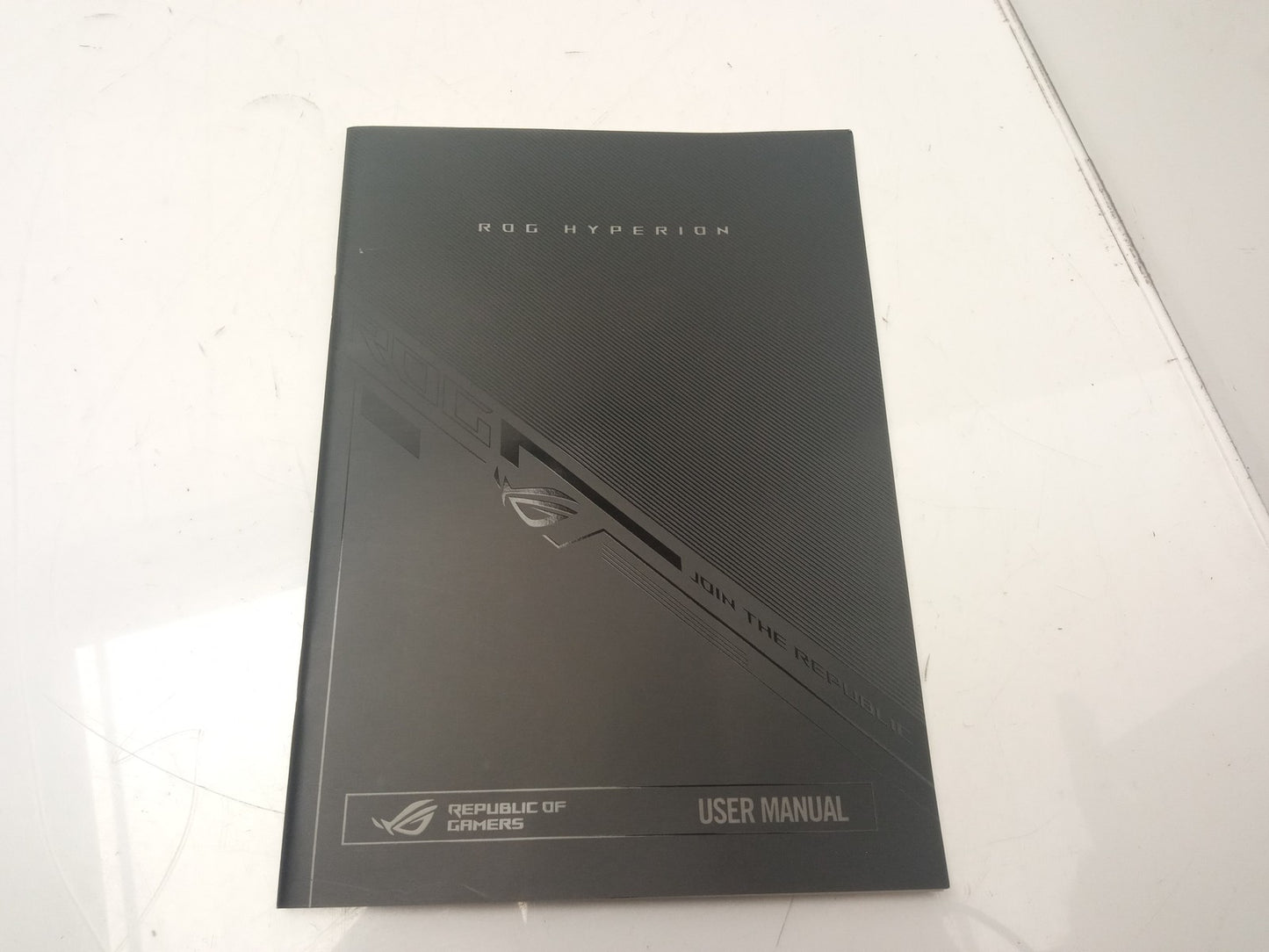 ASUS ROG Hyperion User Manual
