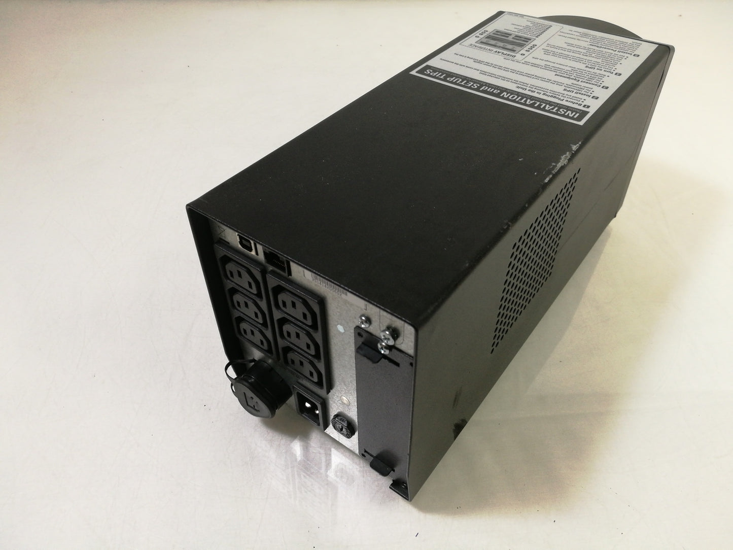 APC SMT750IC Smart-UPS 750VA LCD 230V With APC SmartConnect - No Batteries