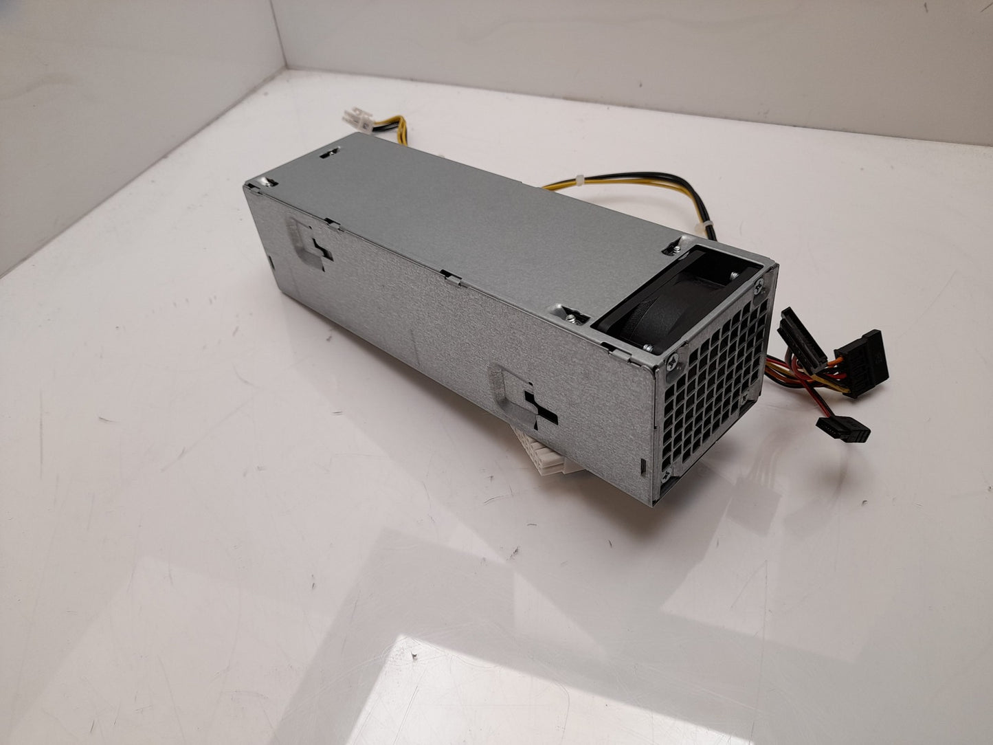 Dell OptiPlex 790 7010 240W Power Supply Unit 0VMRD2 VMRD2