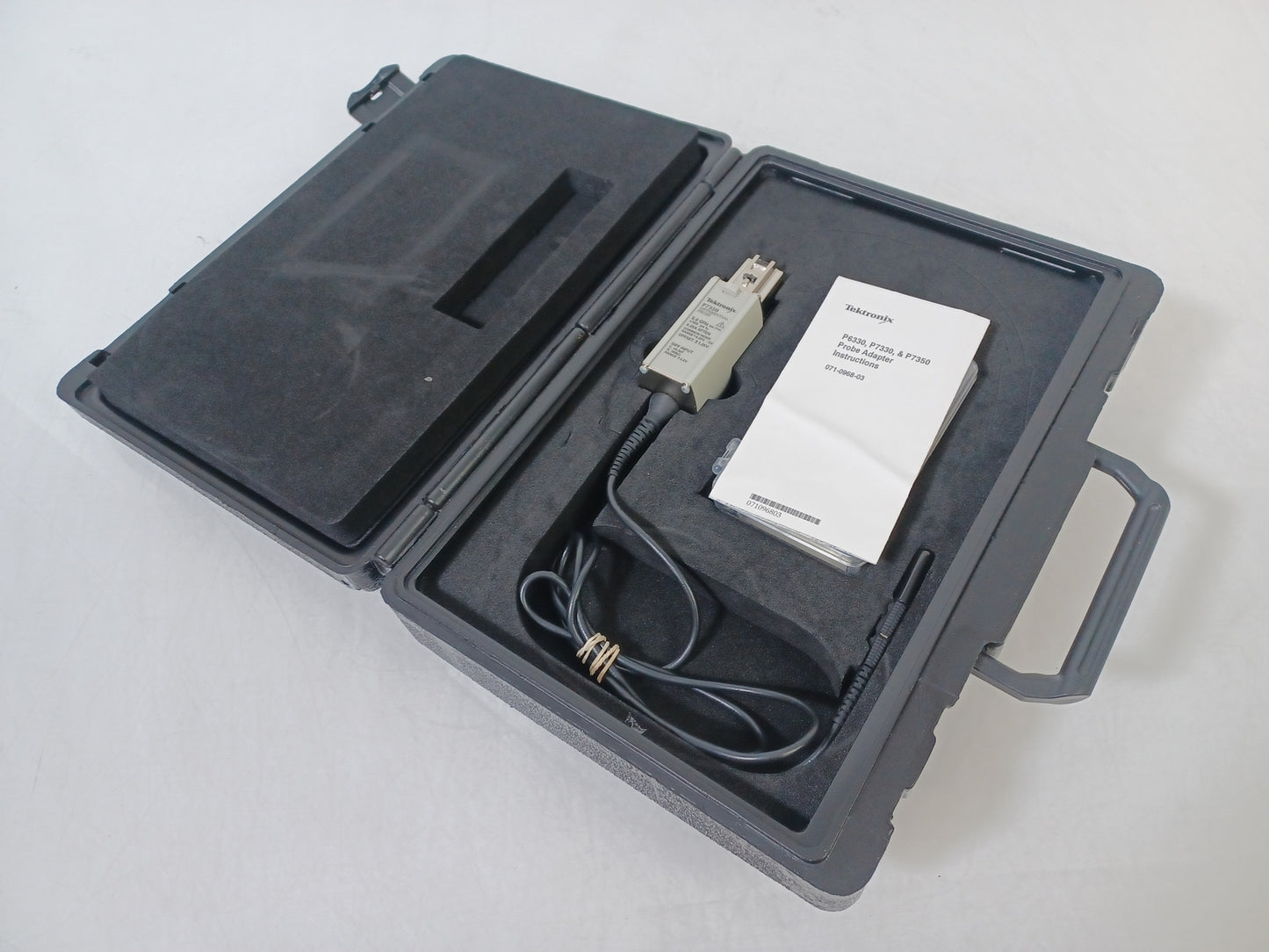 Tektronix P7350 5 GHz Differential Probe With Accessories And Carry Case