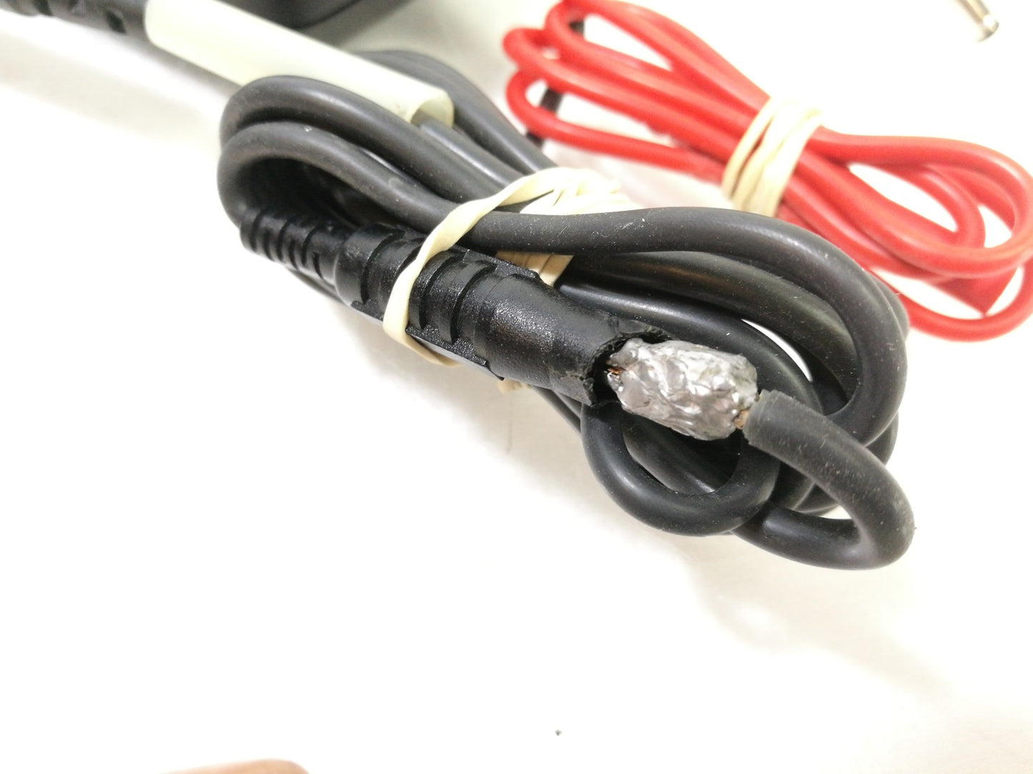 Unbranded High Voltage Differential Probe - With Power Supply