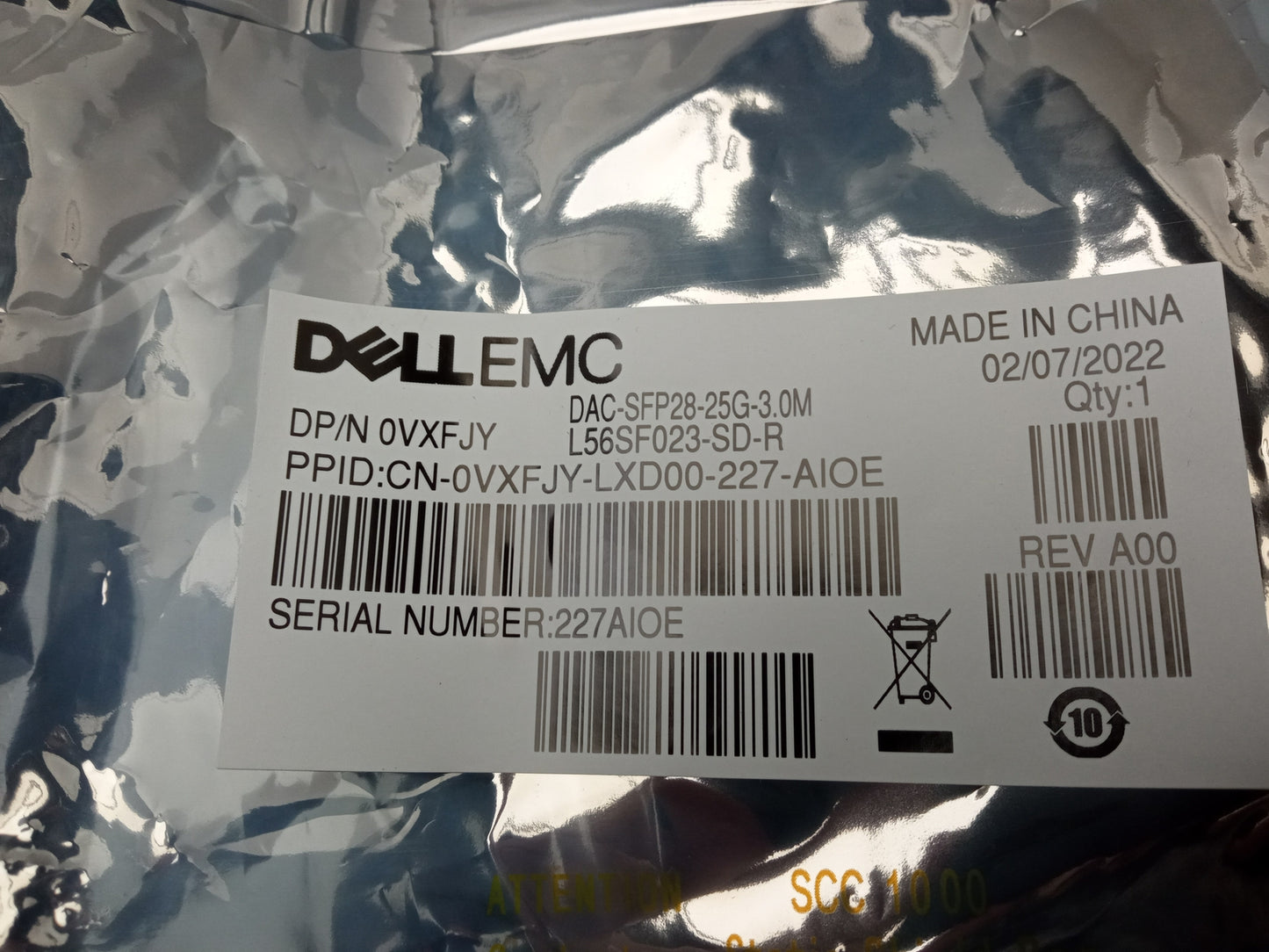 Dell EMC SFP To SFP 3 Meter 25 GbE DAC Cable 0VXFJY VXFJY DAC-SFP28-25G-3.0M
