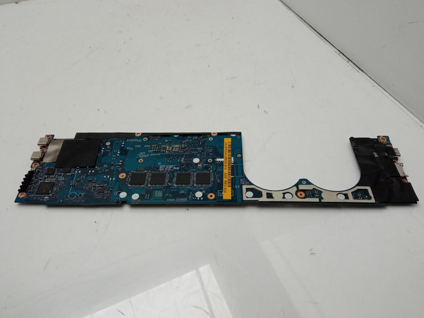 Dell XPS 13 9370 Laptop Motherboard i5-8350 1.20 GHz 0FP2D4 FP2D4 - Faulty
