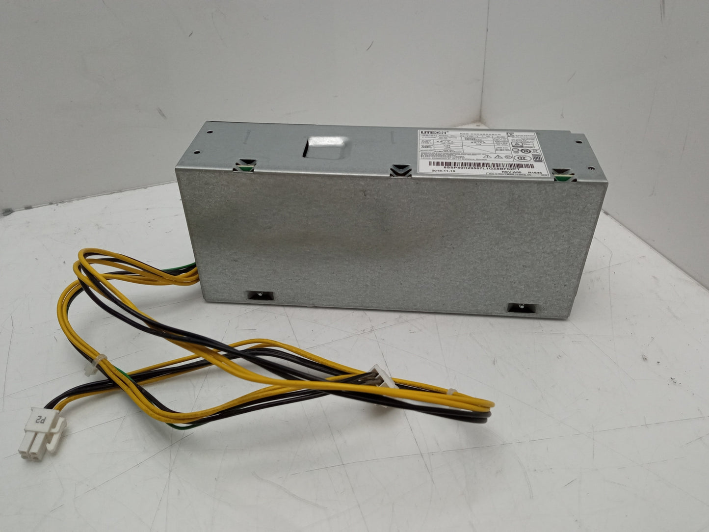 Lenovo M710E B360 180W  Power Supply Unit 00PC780 PA-1181-7
