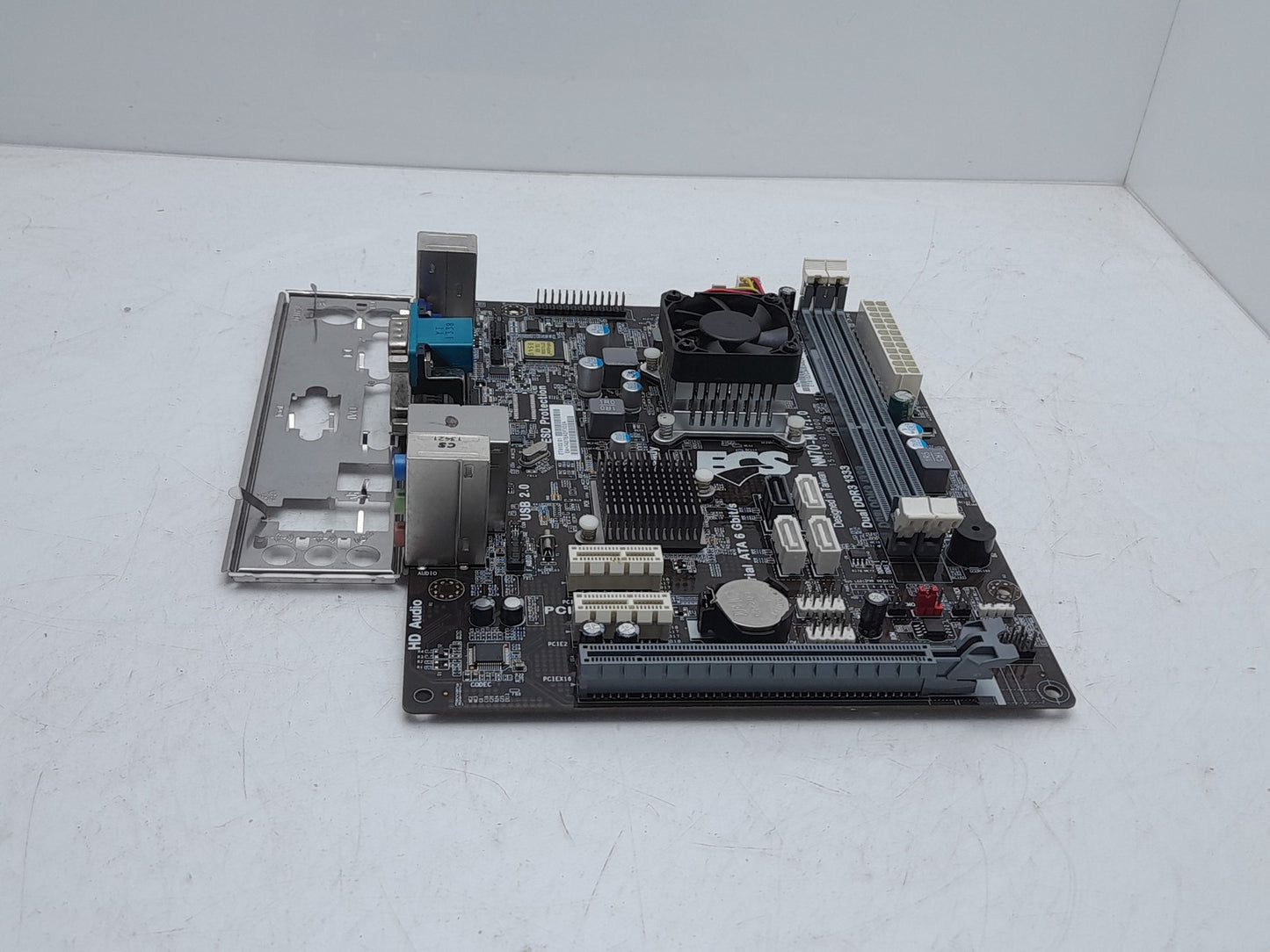ECS NM70-M Socket DDR3 Micro ATX Motherboard With I/O Shield NM70-M