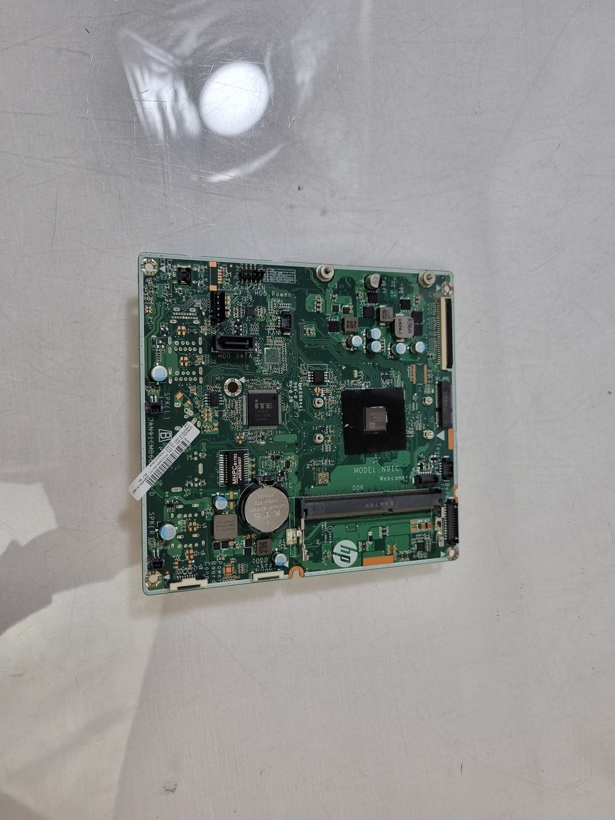 HP 22-B060NA AMD A6-Series 2.00 GHz DDR3 AIO Motherboard 845615-003