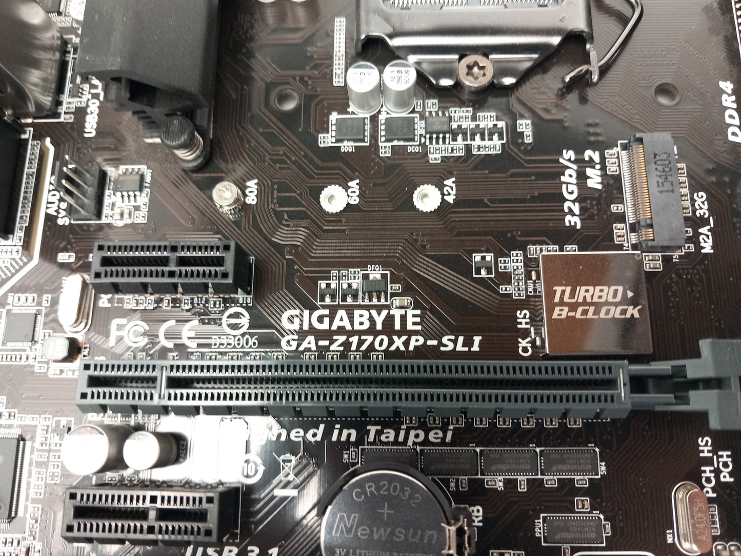 Gigabyte GA-Z170XP-SLI Socket LGA1151 DDR4 ATX Motherboard