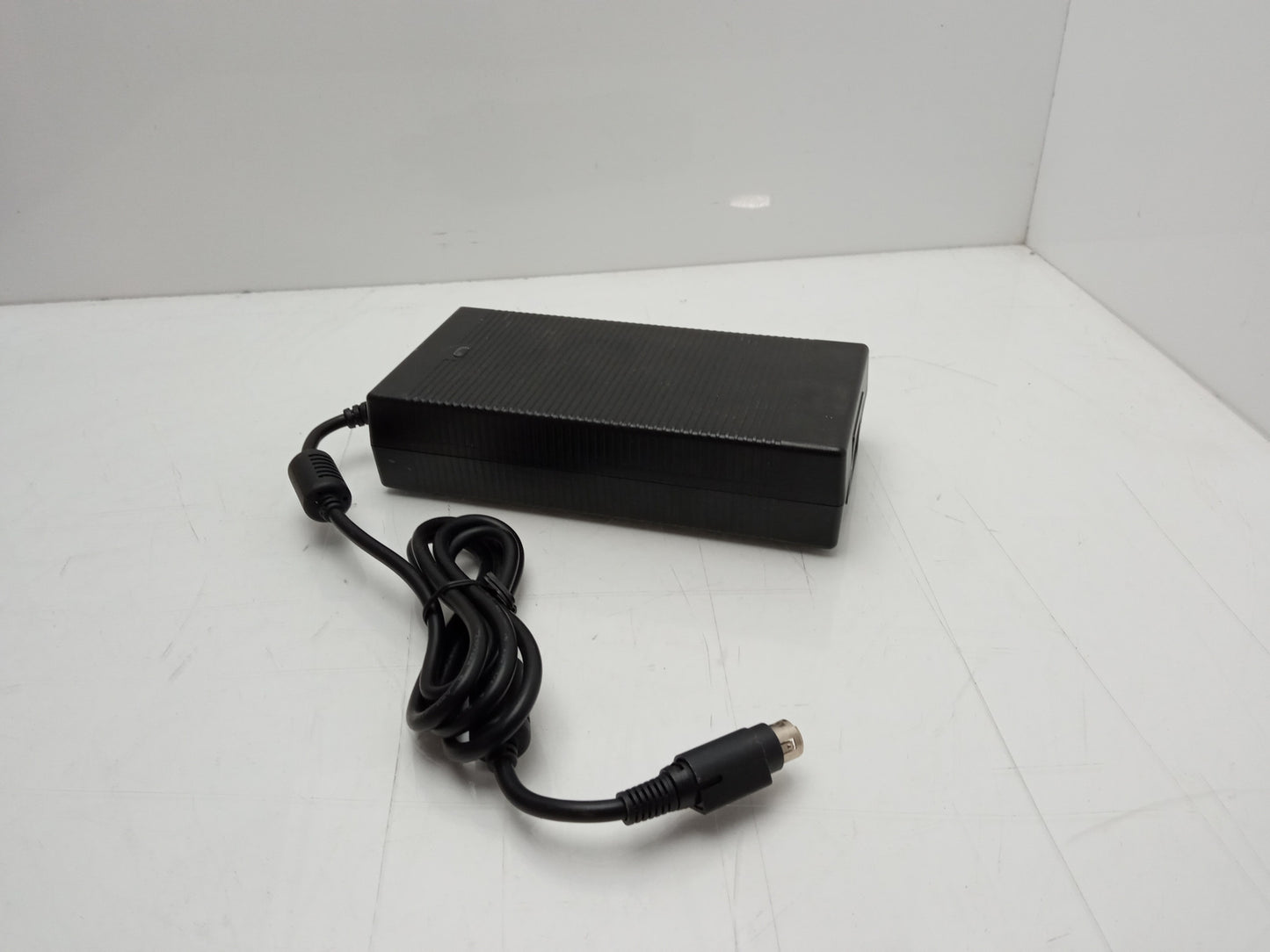 Delta Electronics 4 Pin 12V 12.5A Power Supply Charger Adapter DPS-150NB-1 A