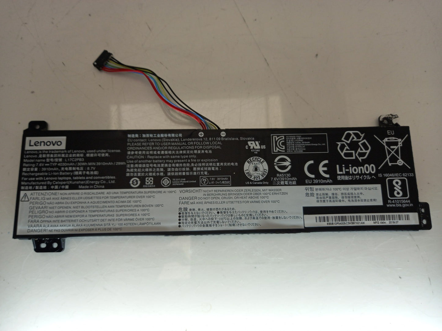 Lenovo 30Wh 7.6V 4030mAh Replacement Laptop Battery L17C2PB3