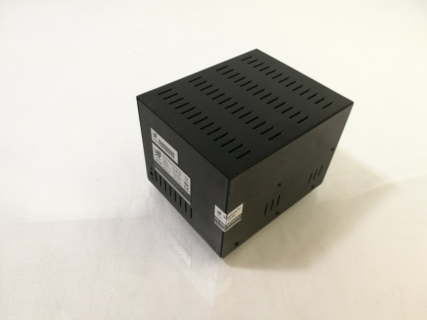 Viprinet 300 Multichannel VPN Router 3x Viprinet 4G Europe II Modules