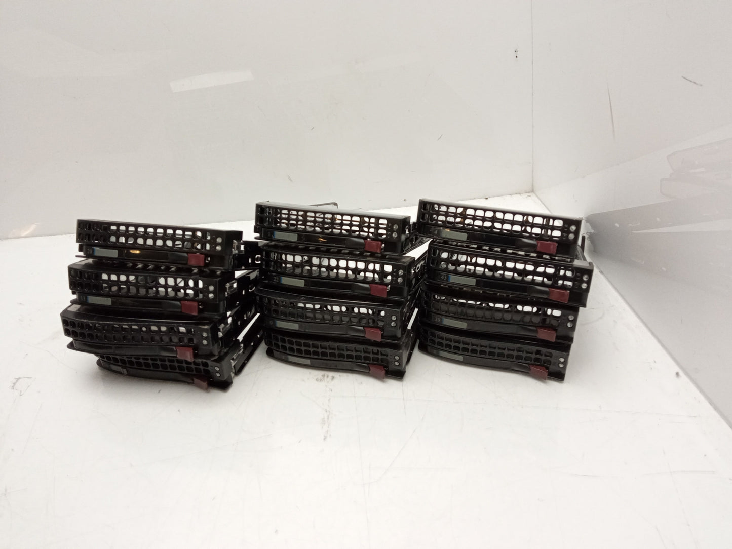 12x SuperMicro 3.5" LFF SAS SATA HDD Hard Drive Caddy 01-SC93301-XX00C003