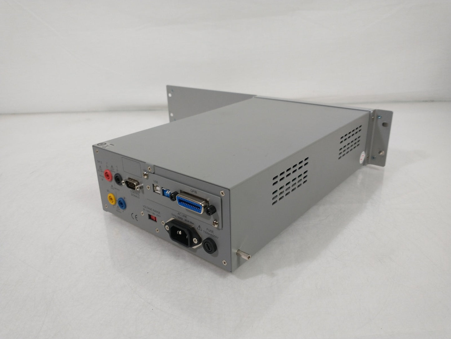 Chroma Model 66202 Digital Power Meter - With Cables & Rackmount