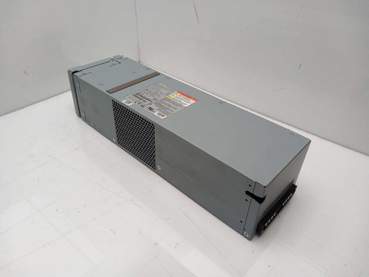 NetApp 580w Server Power Supply Unit 114-00087+E1
