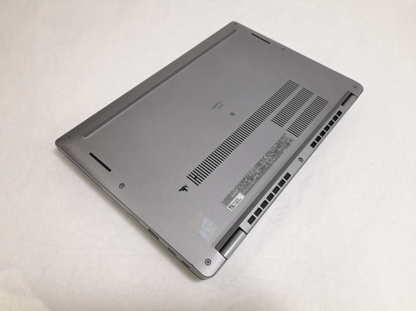 Dell Latitude 5330 13.3in Laptop i7-1285U 1.8 GHz 16GB 256GB NVMe SSD Win 11 Pro