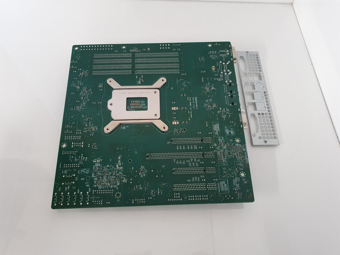 SuperMicro X11SSL-F Socket LGA1151 DDR4 PCI-E Motherboard With I/O Shield