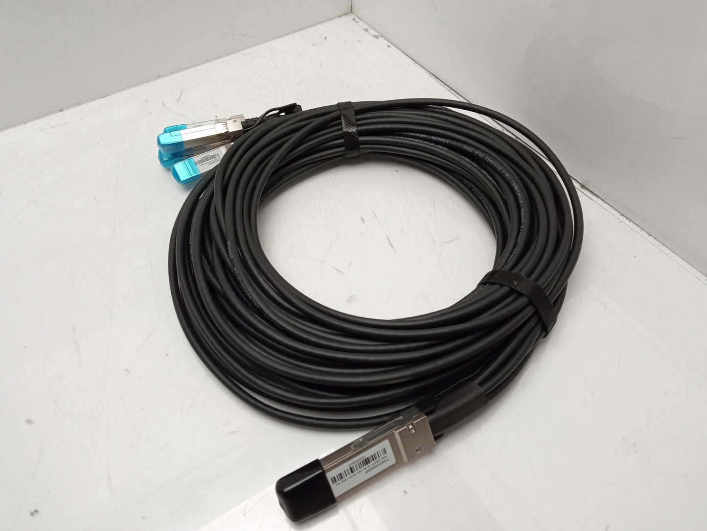 40G QSFP+ To 4x 10G SFP+ DAC 5M Cable FQ4CC40G05P