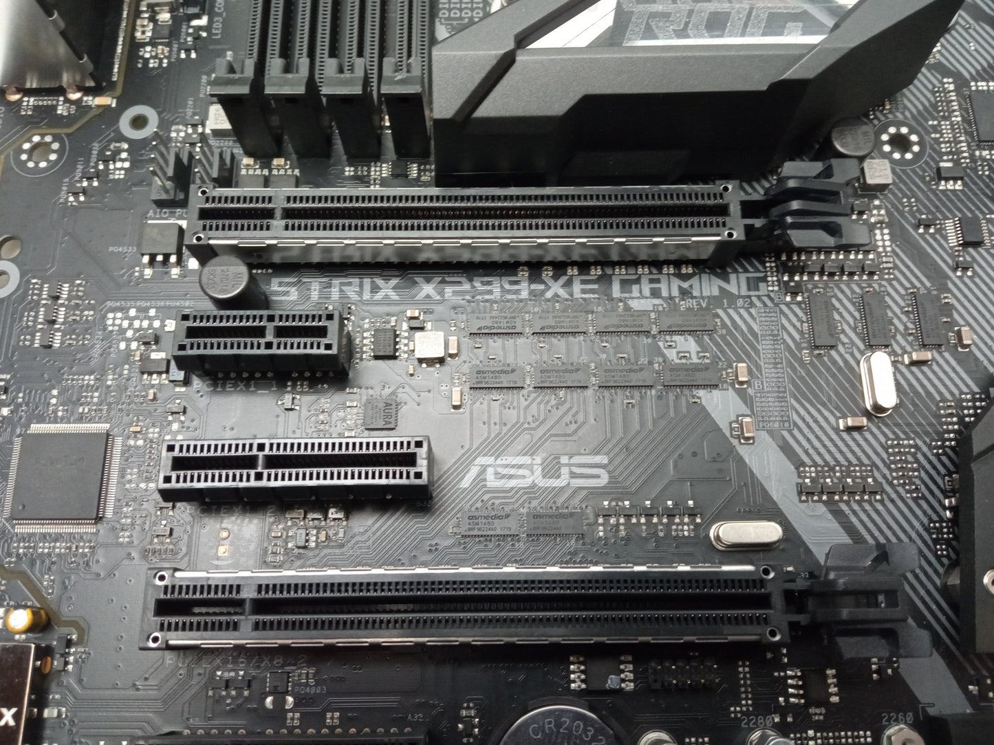 ASUS ROG STRIX X299-XE GAMING Socket LGA2011 DDR4 ATX Motherboard & I/O Shield