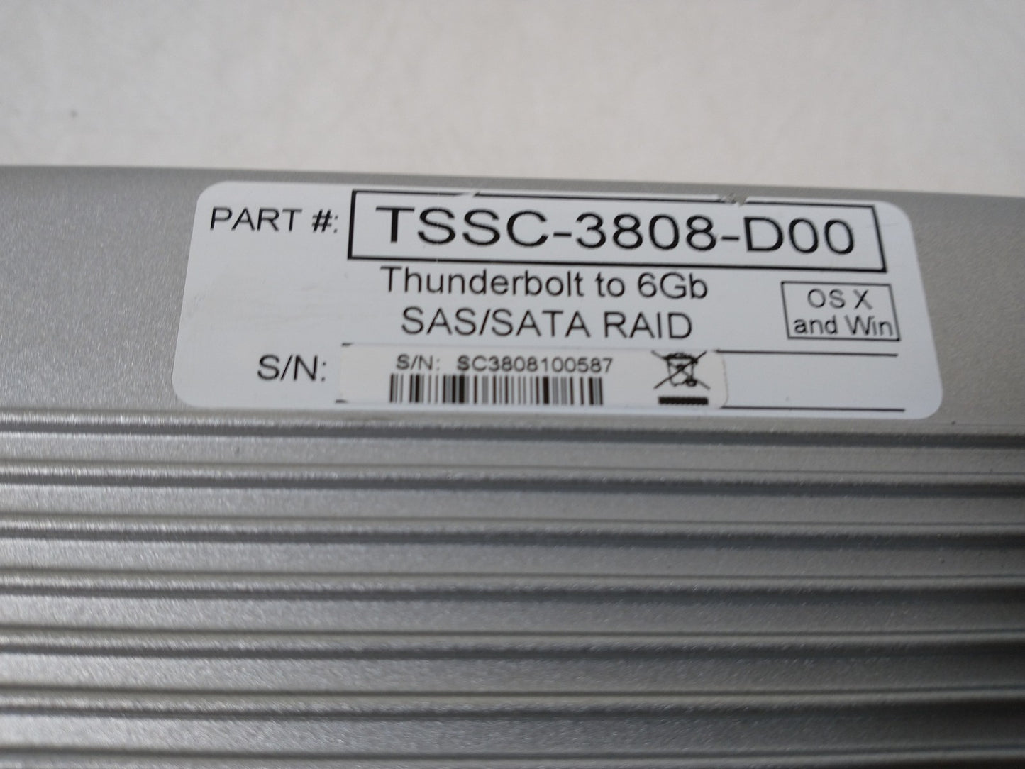 ATTO Technology TSSC-3808-D00 10Gb/s Thunderbolt to 6Gb/s SAS Desklink Device