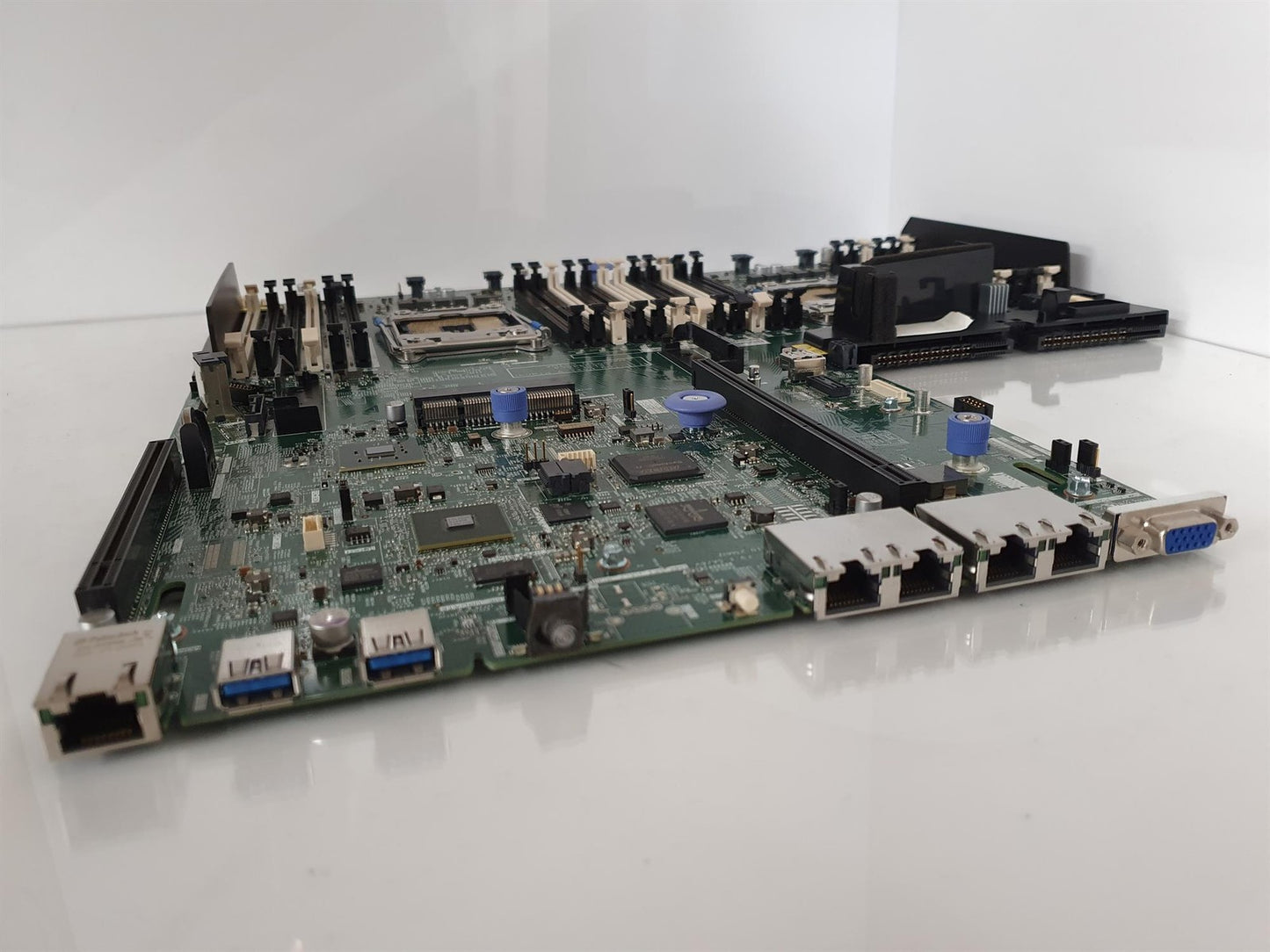IBM System X3550 M5 Dual Socket LGA2011 DDR4 Server Motherboard 00MV379