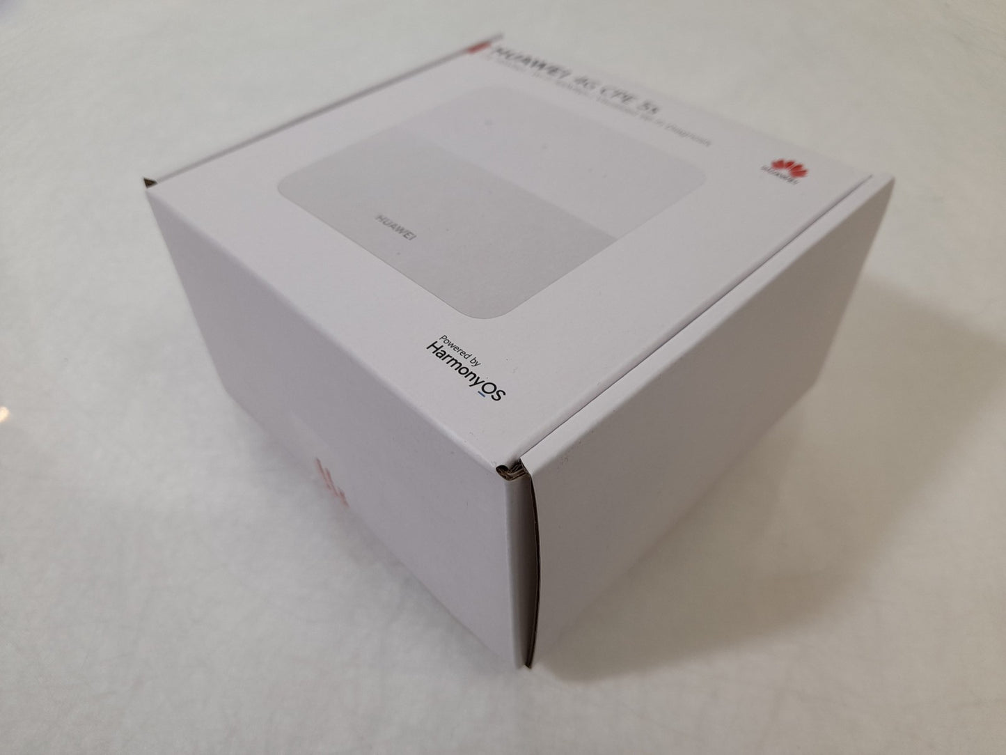 Huawei 4G CPE 5s B320-323 300Mbps Wireless 4G+LTE Wifi Router