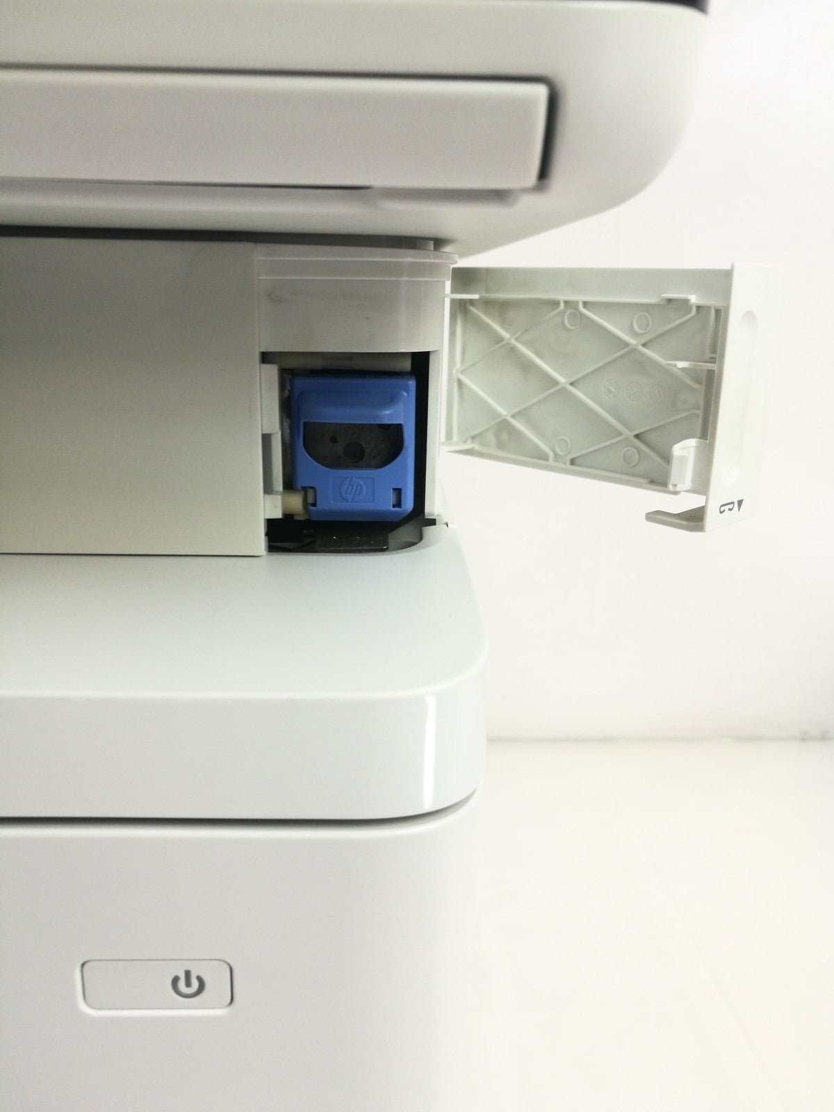 HP Colour LaserJet Enterprise Flow MFP M577 A4 Colour Laser Printer - B5L54A