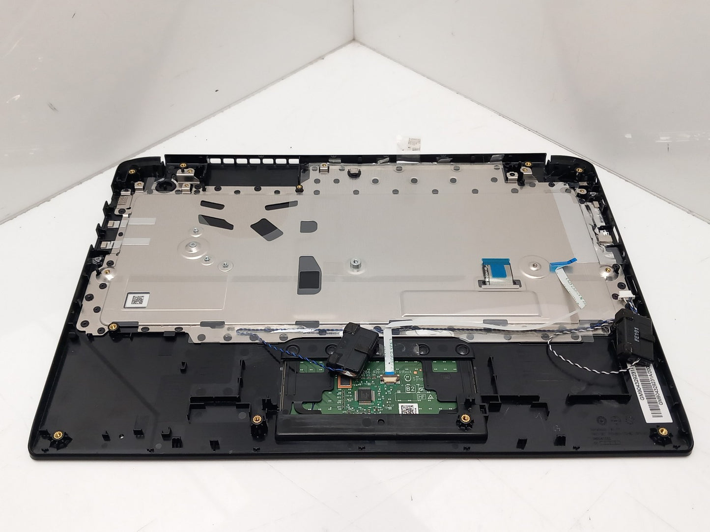 Toshiba Dynabook A30-E-14N UK Laptop Keyboard Palmrest Touchpad GM904329231A-C