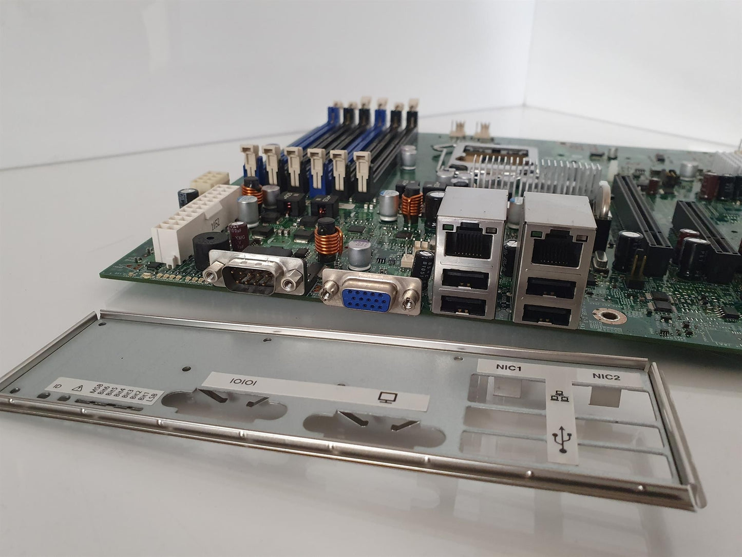 Intel S3420GP Socket LGA1156 DDR3 ATX Motherboard With I/O Shield E51976-406