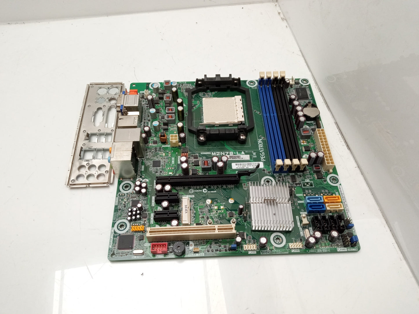 HP Pavilion P6000 Socket AM3 DDR3 MicroATX Motherboard and I/O Shield 573400-001