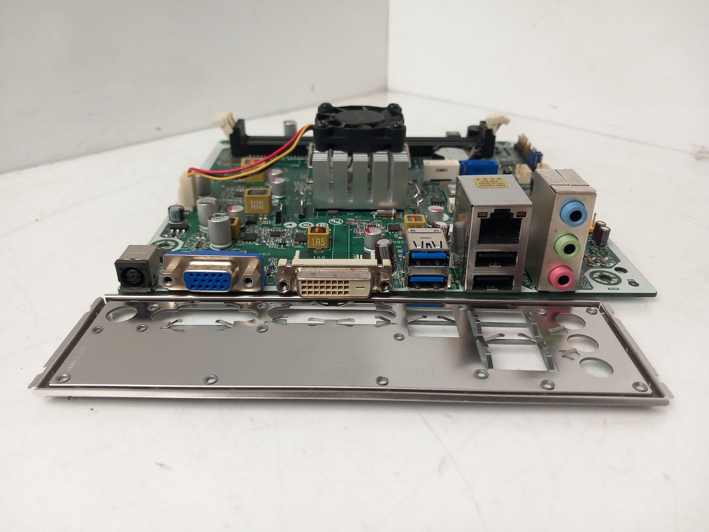 HP Pavilion 110 AMD A6-5200 Motherboard With I/O Shield 721891-001 722256-501