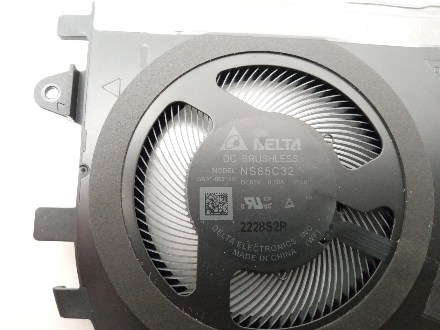 Samsung Galaxy Book2 Business NP641BED Laptop Cooling Fan NS85C32 BA31-00214B