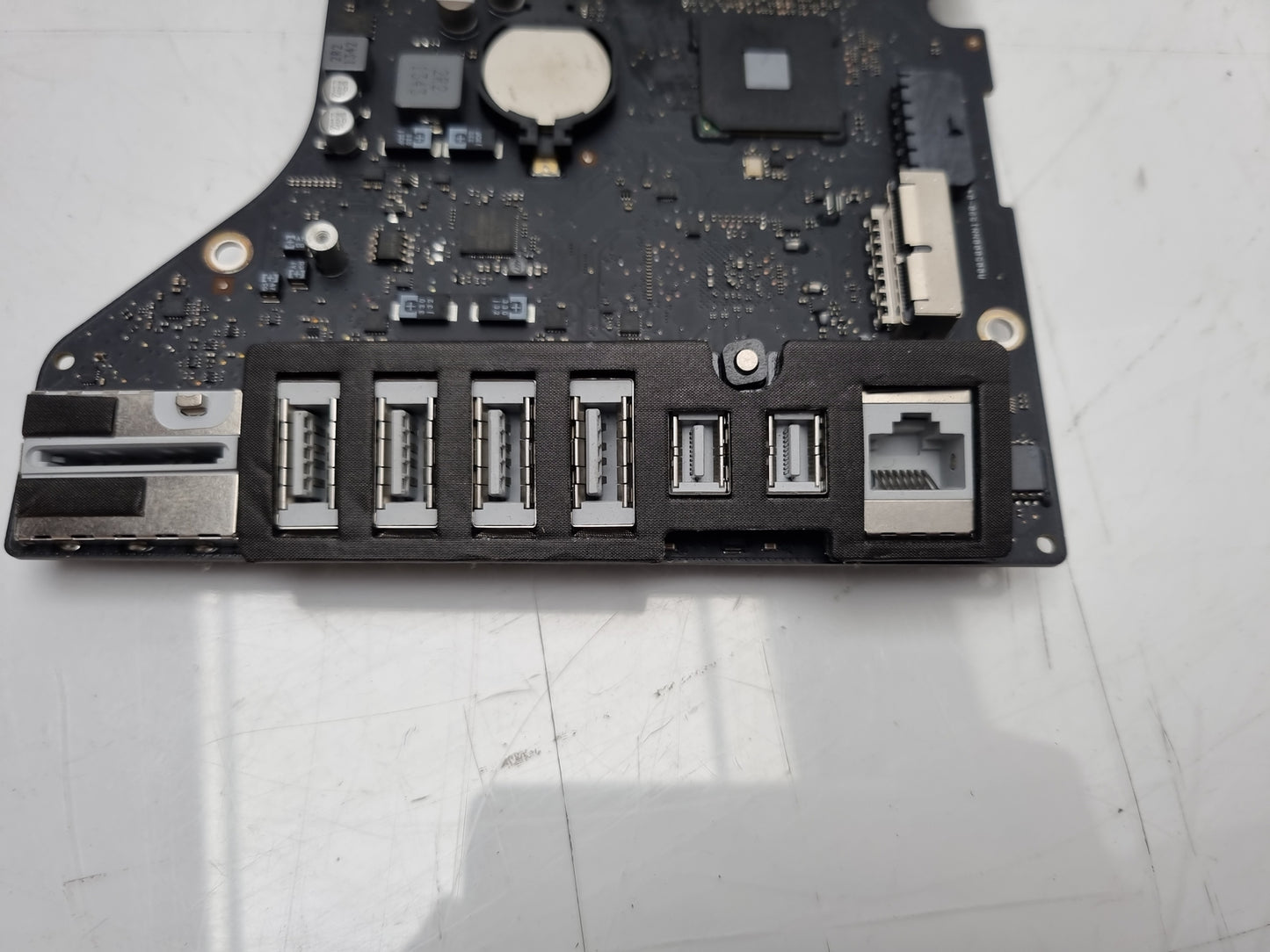 Apple iMac A1418 21.5" 2013 LGA1150 DDR3 Logic Board 820-3482-A With Heatsink