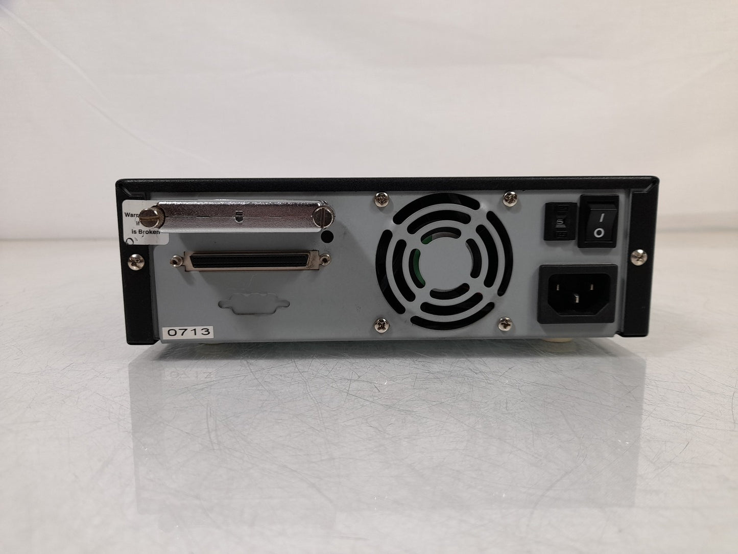 Qunatum DLT-V4e 160-320GB External SCSI Tape Drive