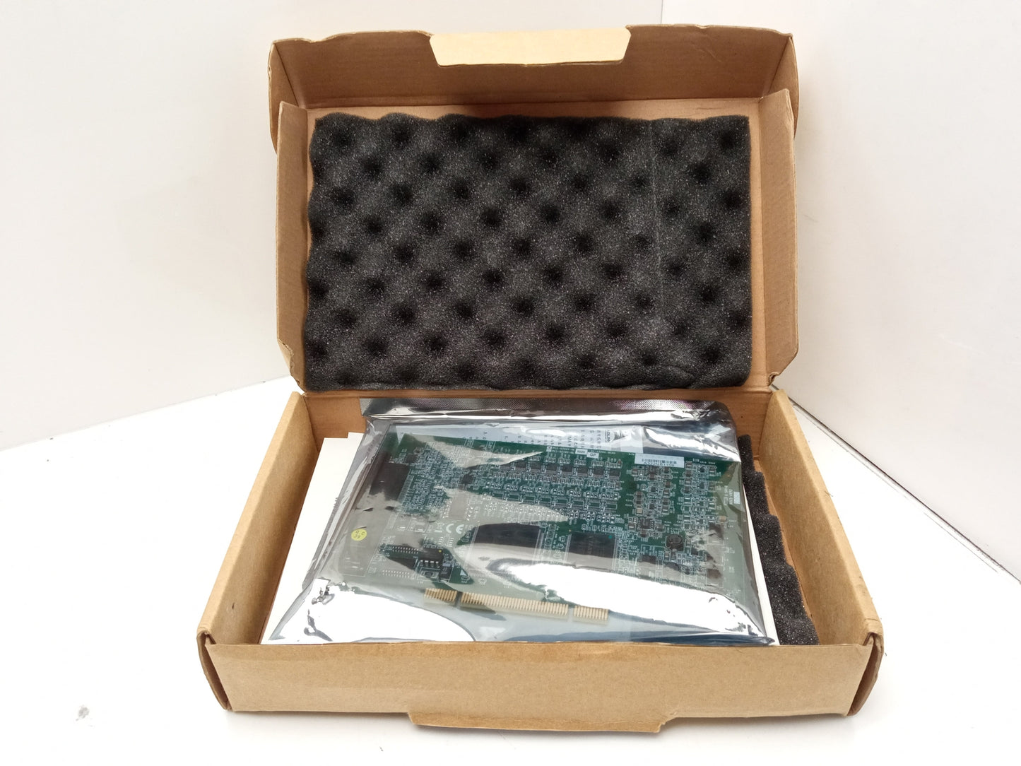 ADLINK PCI-6208V-GL PCI Multi Channel Analog Output Card