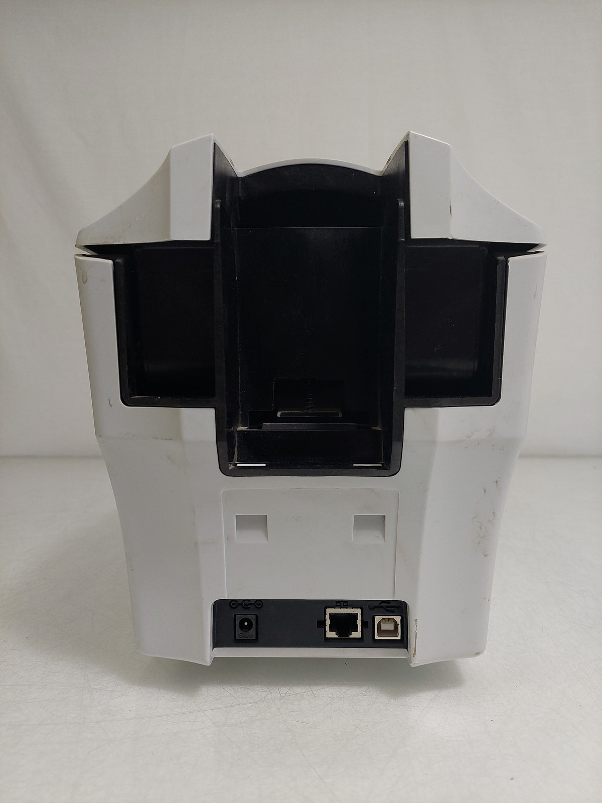 Magicard Enduro3E 300dpi Colour ID Card Printer USB Ethernet Black Ribbon