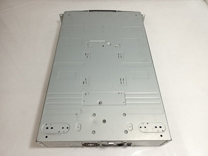 Quantum L700 Super Loader 3 Tape Drive Library - No Drive