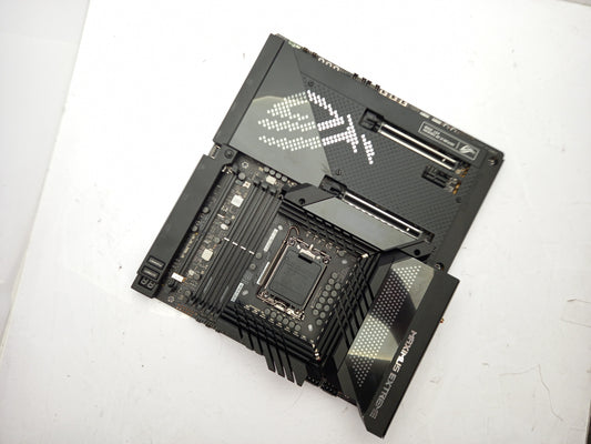 ASUS ROG Maximus Z690 Extreme LGA 1700 DDR5 Motherboard - Faulty