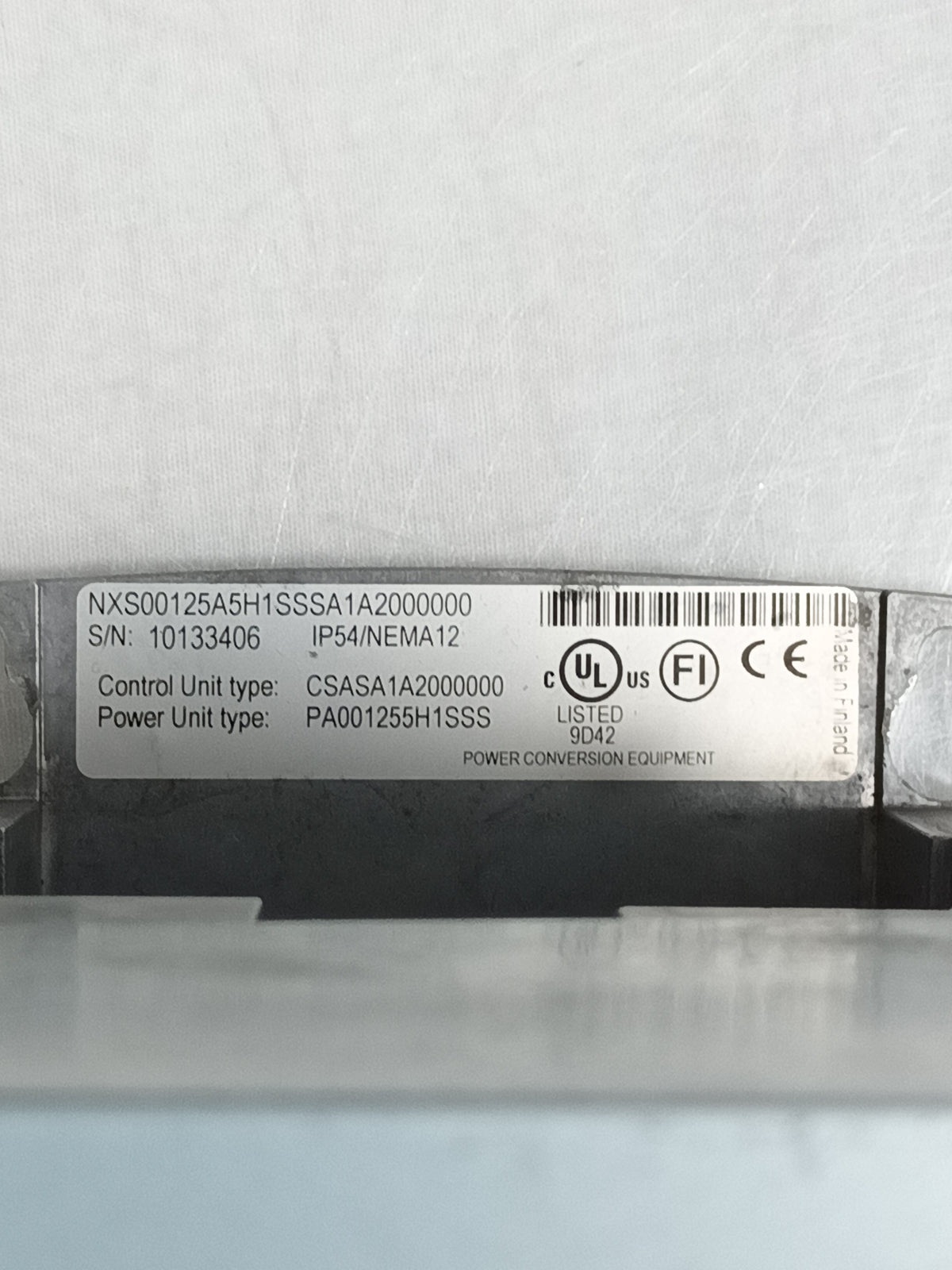 Trend Branded VACON NXS AC Drive 380-500V IP54 NXS00125-A5H1SSS-A1A2000000 Frequency Converter - Damaged Screen