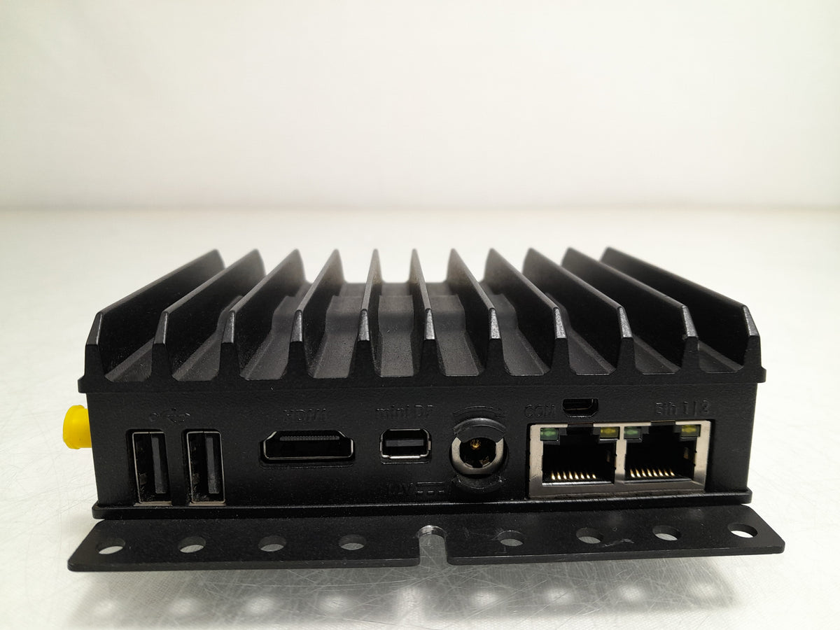 Compulab fitlet2 Fanless Industrial Mini PC - Intel Atom E3930, 8GB RAM, 128GB SSD, Wi-Fi, Mint 22.3-No PSU