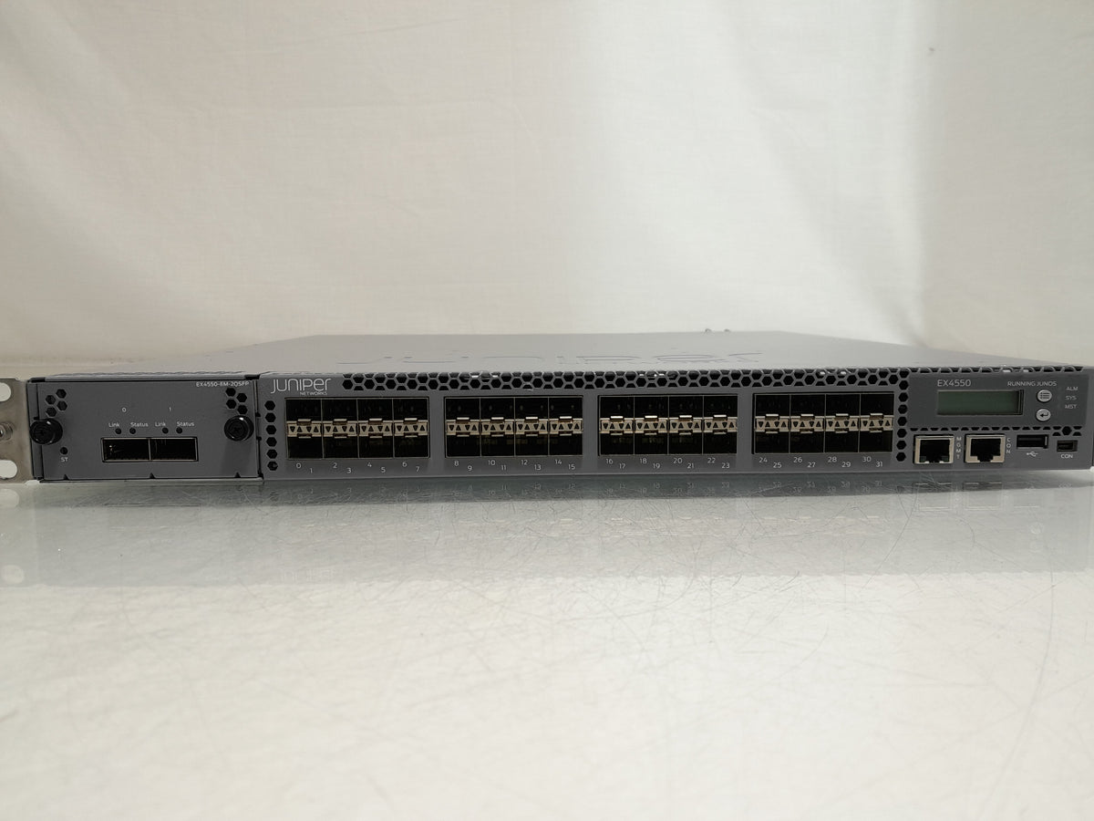 Juniper Networks EX4550-32F-AFO Switch with Juniper EX4550-EM-2QSFP 2 x 40Gb QSFP+ Module
