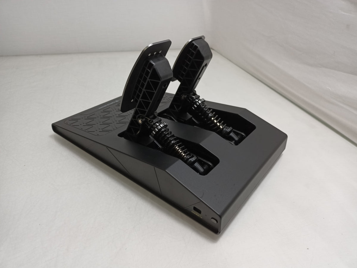 Turtle Beach VelocityOne Race KD3 Racing Wheel and Pedals