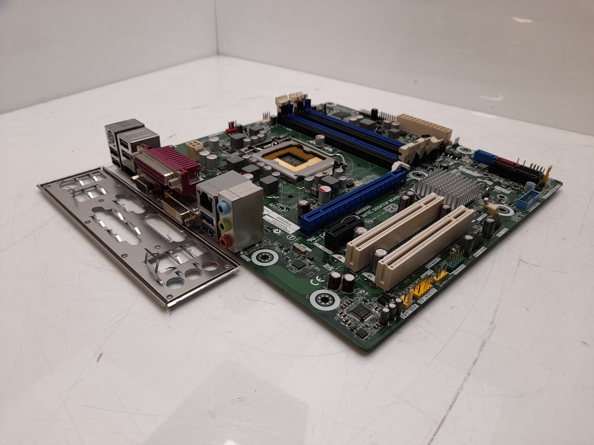 Intel DB75EN Socket LGA1155 DDR3 PCI-E Motherboard With I/O Shield G39650-400